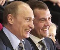 Российские коммунисты требуют от Путина невозможного: уволить Медведева